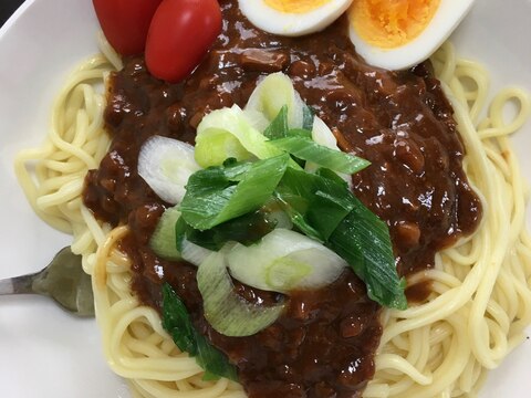 夏にピッタリ！ジャージャー麺☆